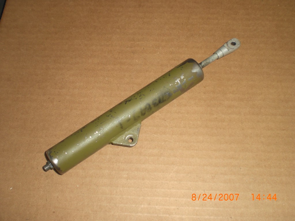 Rudder Trim Bungee — Skywagon City