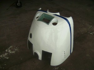 white 182 lower cowl